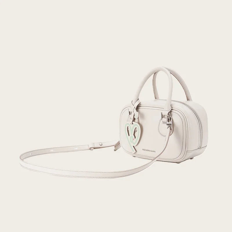 Toast Bag Large Capacity Tote Bag Handbag Shoulder Bag Crossbody Bag Heart-Shaped Soft