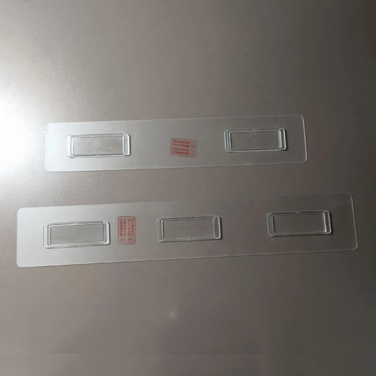 Accesorio adhesivo para el organizador de pared ECOCO para cepillos de dientes.