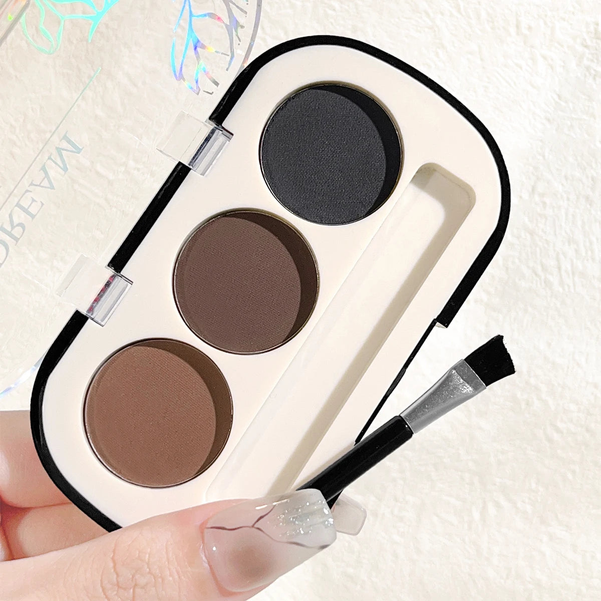 Paleta de pó de sobrancelha de 3 cores com escova de sobrancelha, pó de sobrancelha de renderização de cor natural à prova d'água e à prova de suor de longa duração