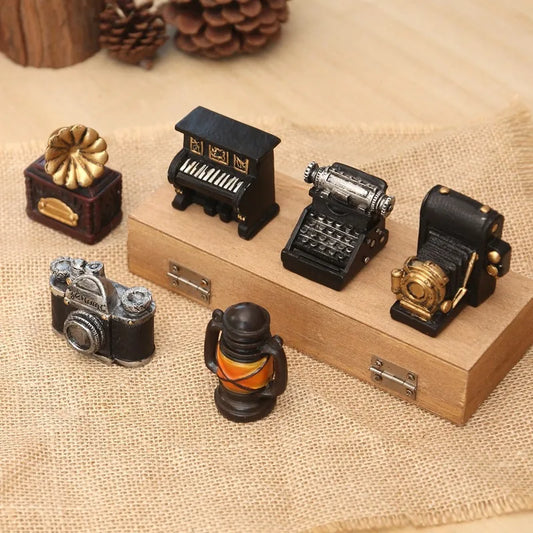 Simulated Camera Typewriter Piano Mini Resin Sculpture Retro Desktop Decoration for Home Office Room Creative Photography Prop
