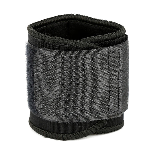 Adjustable Sport Wristbands Wrist Support Bracers For Basketball Volleyball Gym Sports Wrist Protector Breathable Wrap Strap