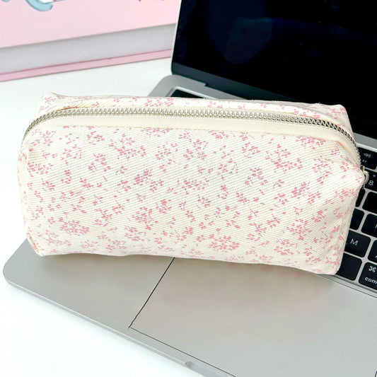 18*7*8cm Makeup Bag High-Quality Canvas Portable Storage Bag Stylish Pen Bag For Artists Portable Travel Accessories