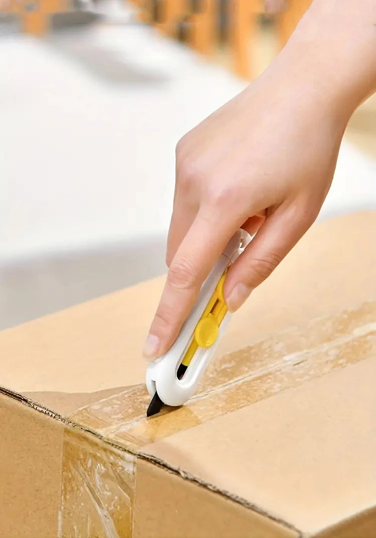 1 pieza, mini cortador de cajas magnético, cortador de cajas portátil, abrecartas y cortador de papel, cuchilla retráctil, mini caja de material ABS duradero