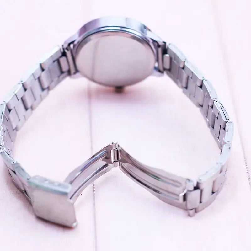 Nuevos relojes de acero inoxidable para niños y niñas, relojes de cuarzo para estudiantes y adultos, regalo de cumpleaños, relojes Montres Kol Kaati