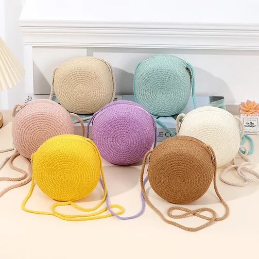 Round Woven Straw Bag for Women, Minimalist Handbag, Shoulder Bag, Vocation Style Bag