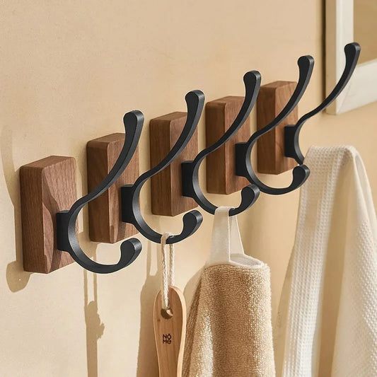 Gancho autoadhesivo de madera maciza simple, nuevo, de nogal, para colgar en la pared del baño, dormitorio, perchero para guardar ropa, toallas, llaves y decoración del hogar.
