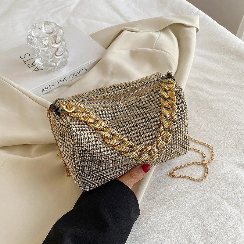 Bolso tipo cubo con diamantes de imitación, bolso de fiesta con cadena brillante, mini bolso cruzado para mujer (6,3 x 3,54 pulgadas)