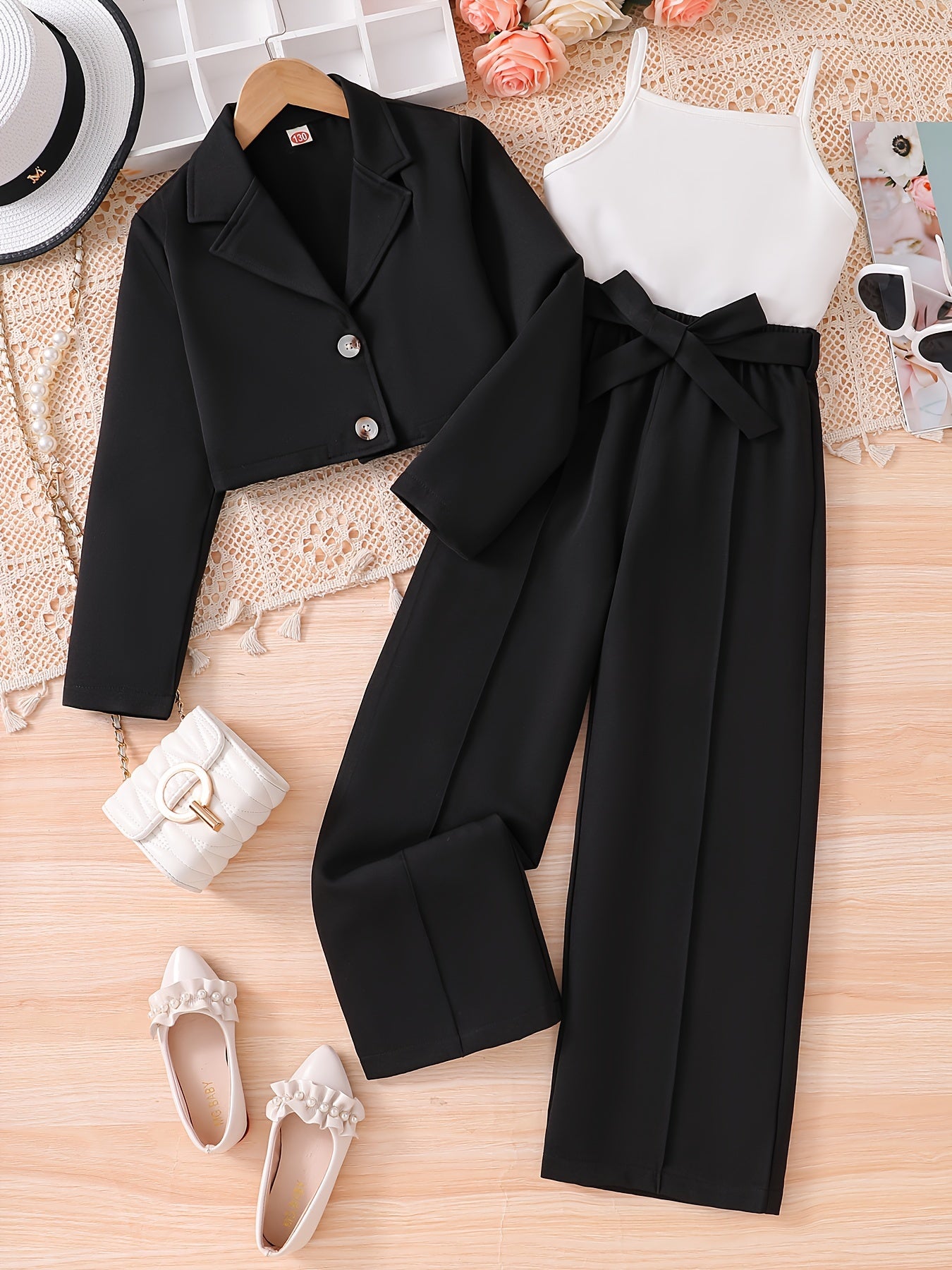 Conjunto elegante de otoño para niña de 3 piezas: blazer corto de poliéster con cinturón, camisola sin mangas, pantalón recto, corte entallado, color liso, ideal para primavera/otoño.