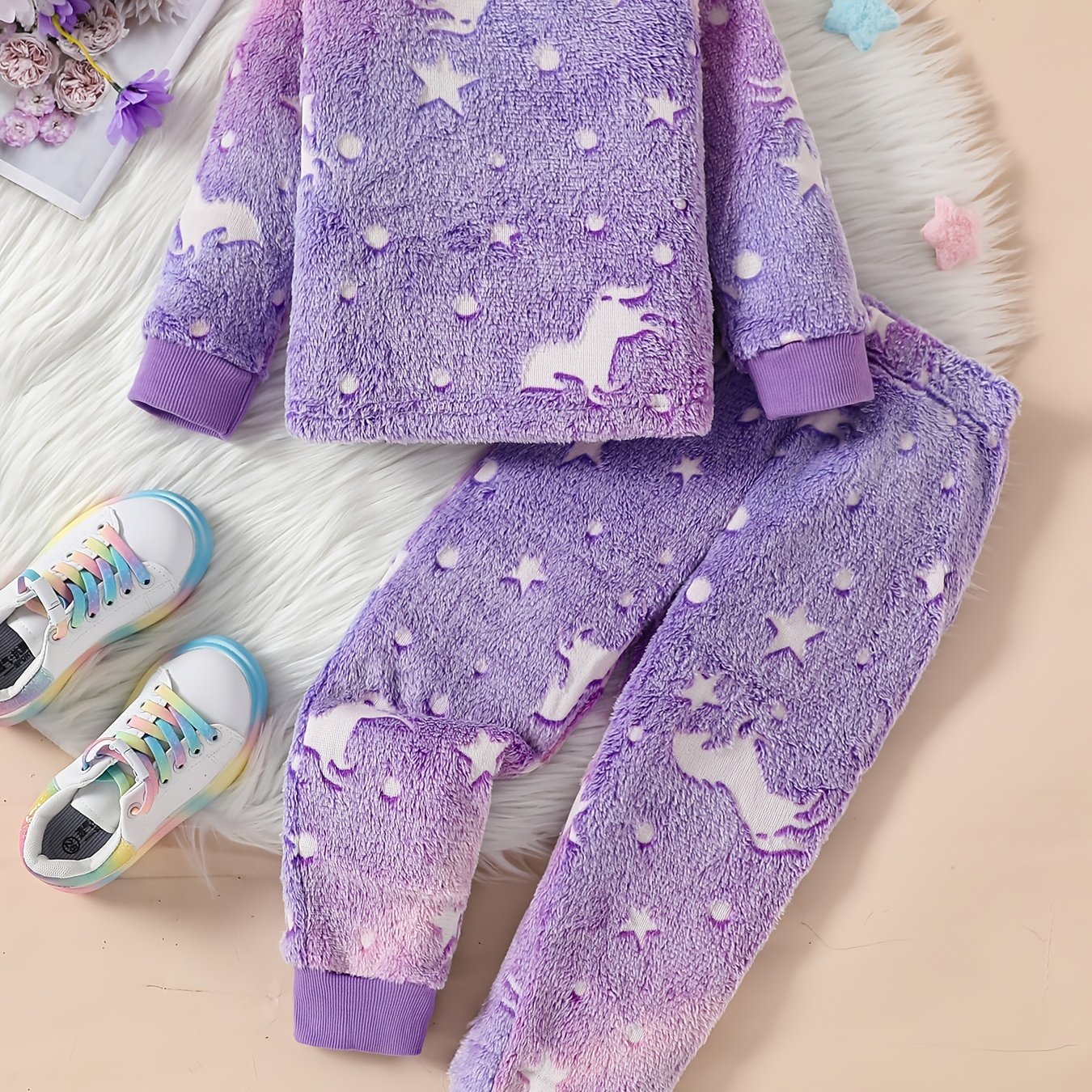 Girls' Autumn and Winter Cute Purple Unicorn Plush Long Sleeve and Pants Suit, Perfect for Outdoor