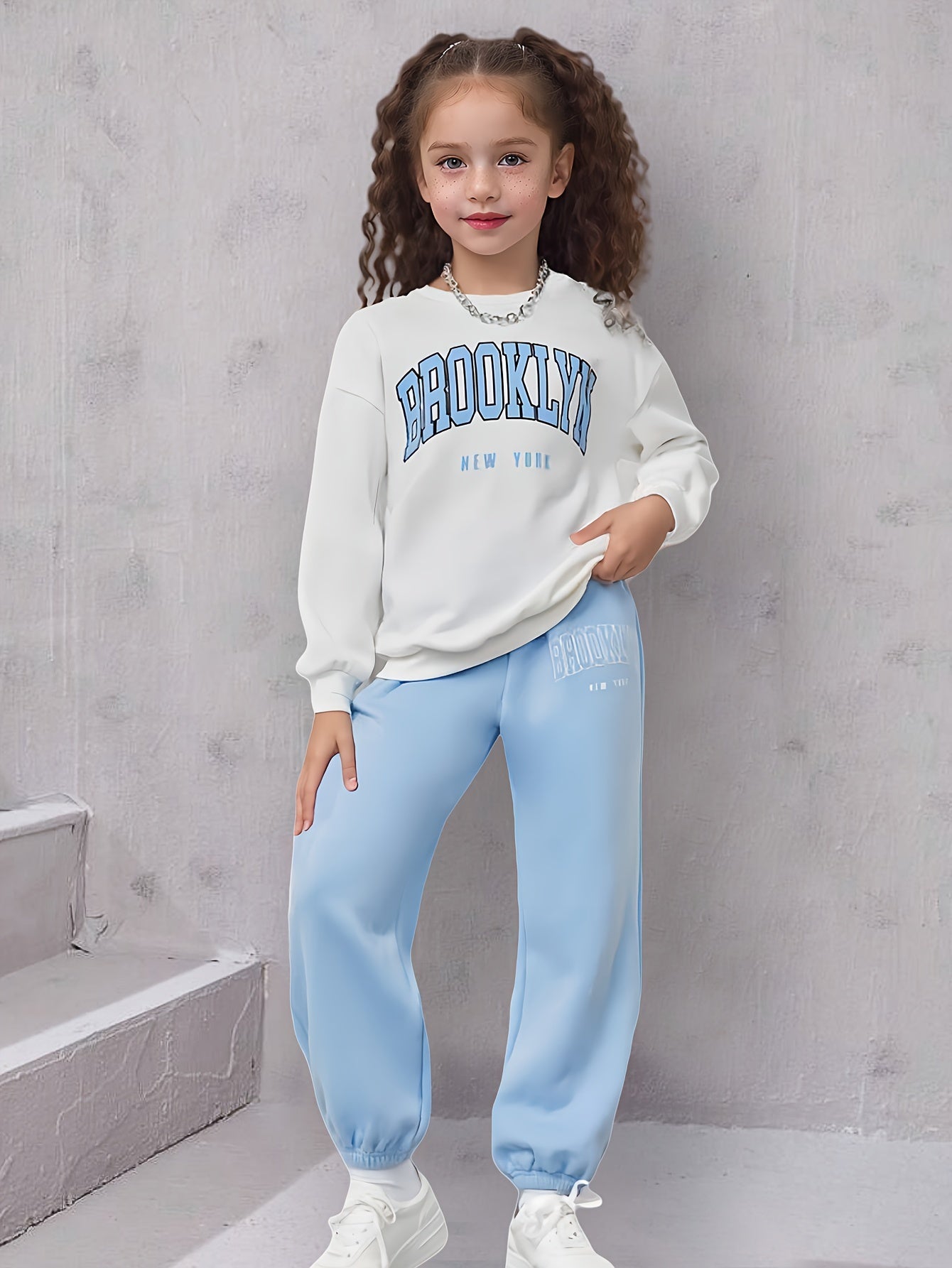 Tween Girls 2pcs/set Casual outdoor Comfy Outfit, BROOKLYN Print Long Sleeve Sweatshirt & Sweatpants For Spring & Fall Sports Daily Wear