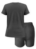 2pcs Women's Plus Size Casual Outfit - Heart Print Short Sleeve T-Shirt & Pocketed Shorts, Stretchy Waistband, Crew Neck, Soft Fabric, Perfect for Spring/Summer