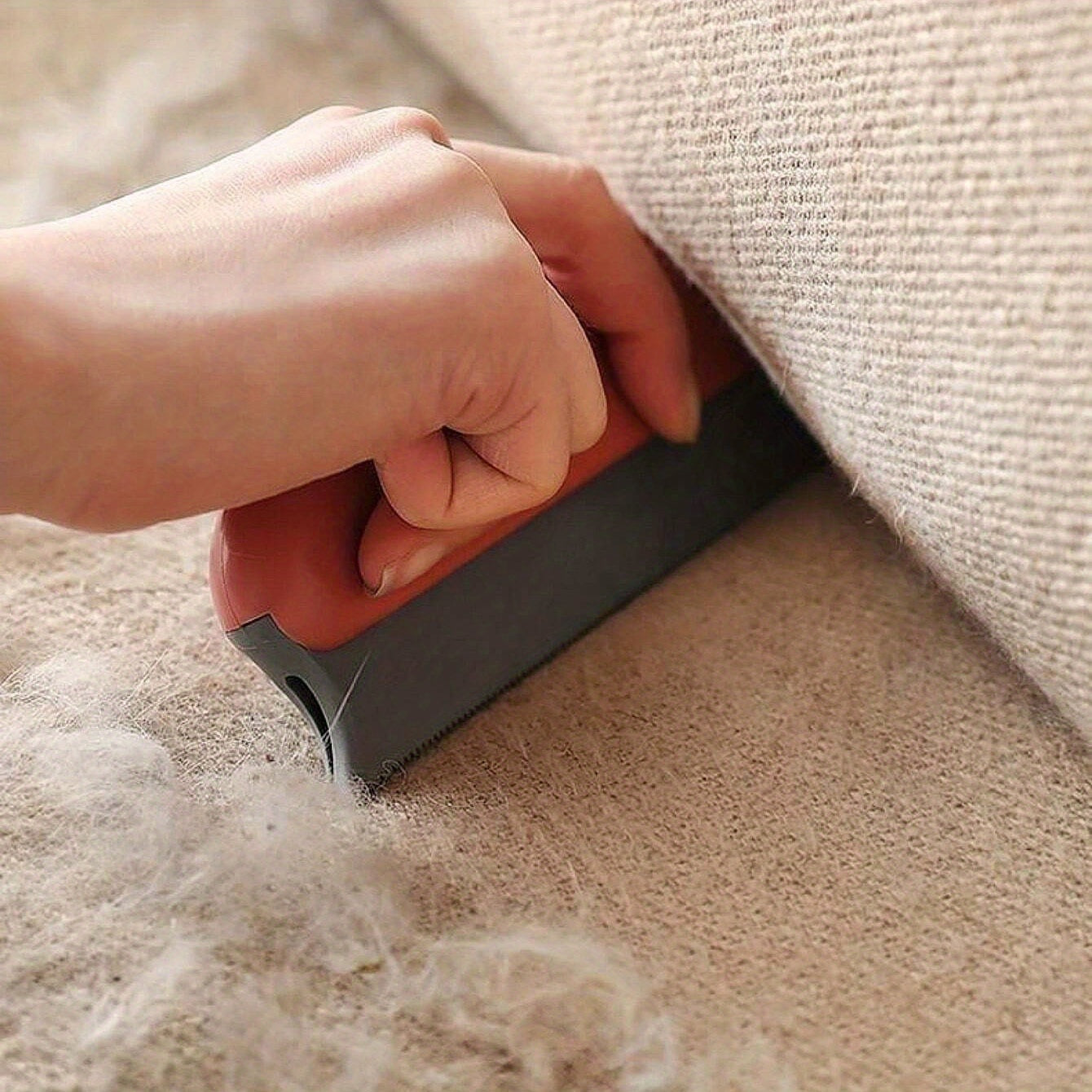 Cepillo eficaz para quitar el pelo de mascotas, tanto para gatos como para perros: afeita suavemente la lana y limpia el pelaje para un hogar limpio y ordenado.