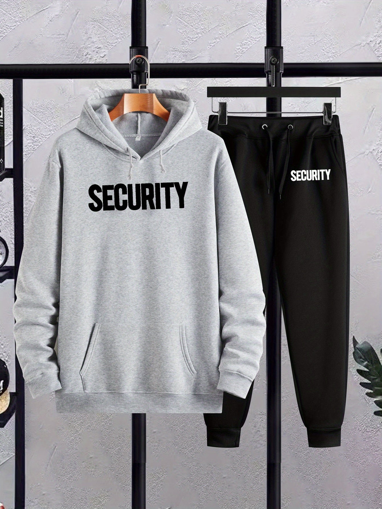 Conjunto deportivo informal de poliéster con estampado de seguridad: tejido de punto 100 % poliéster, sudadera con capucha de manga larga y pantalones deportivos ligeramente elásticos, sudadera y pantalones de corte regular para otoño/invierno.