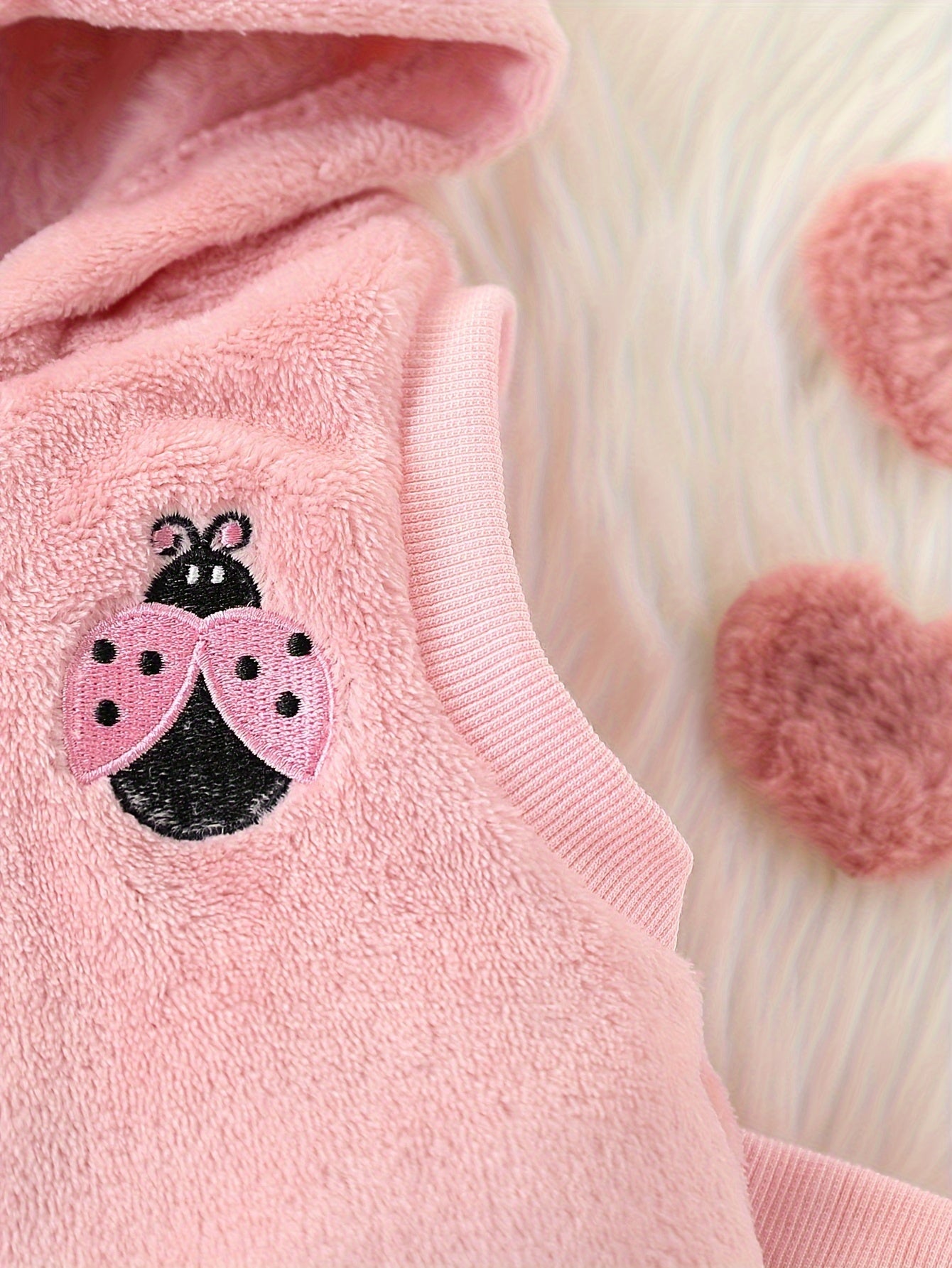 Adorable Ladybug Embroidered Flannel Hoodie &amp; Long Sleeve Top Set for Youngsters Girls - Cozy Fall/Winter Outfit, Machine Washable, Perfect for Outdoor