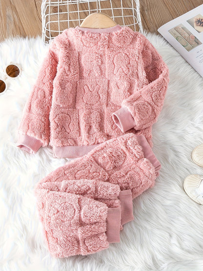 Casual Plush Animal Pattern Crew Neck Pullover Lash Set for - Cozy Warm Fall/Winter Long Sleeve and Pants Outfit, 100% Polyester Non-Stretch Knit Fabric for Weekend Casual Wear - Keep Away from Fire
