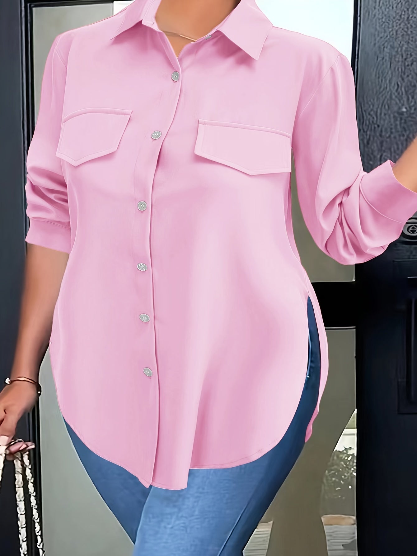 Blusa de talla grande con dobladillo curvo, informal, con cuello abotonado para primavera, ropa de talla grande para mujer.