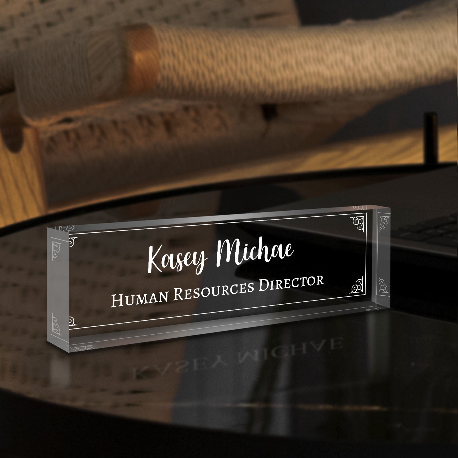 1pc, Office Engraved Acrylic Name Plate For Desk Desk Name Plate Personalized Custom Employee Appreciation Gifts Office Gifts For Women, Boss, Employee, Teacher, Manager Gifts For Employees