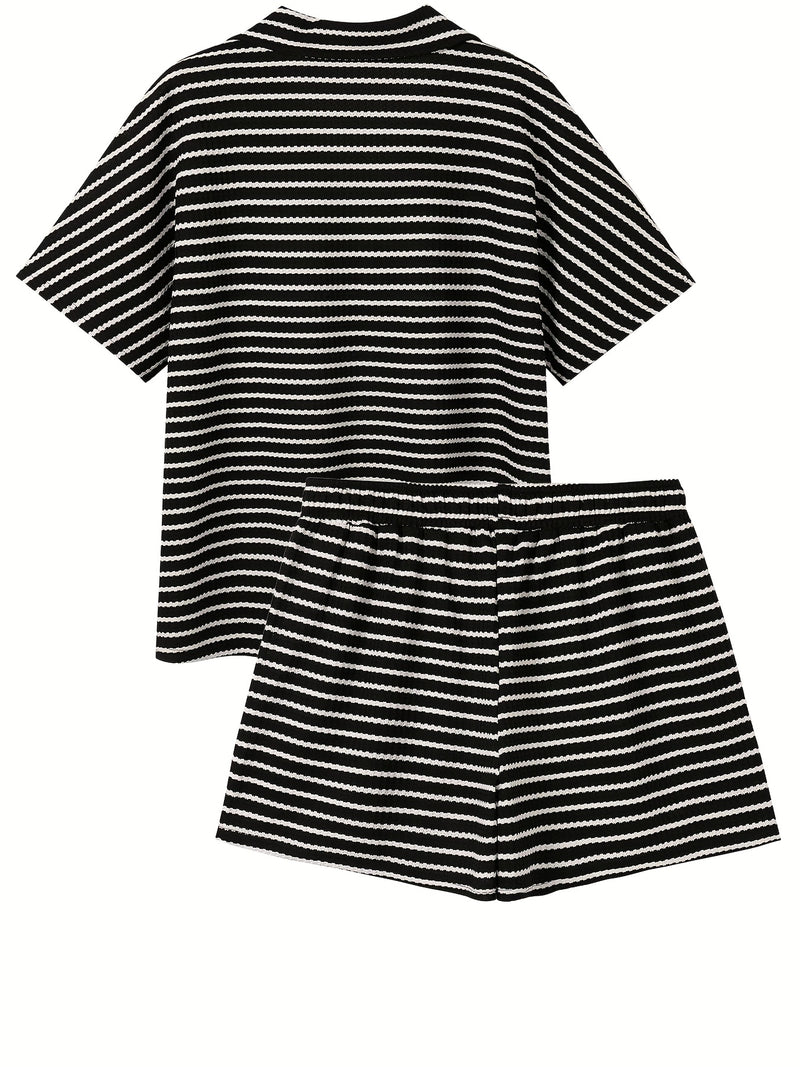 Summer New Arrival Plus Size Women's V-Neck Striped Top and Shorts Set