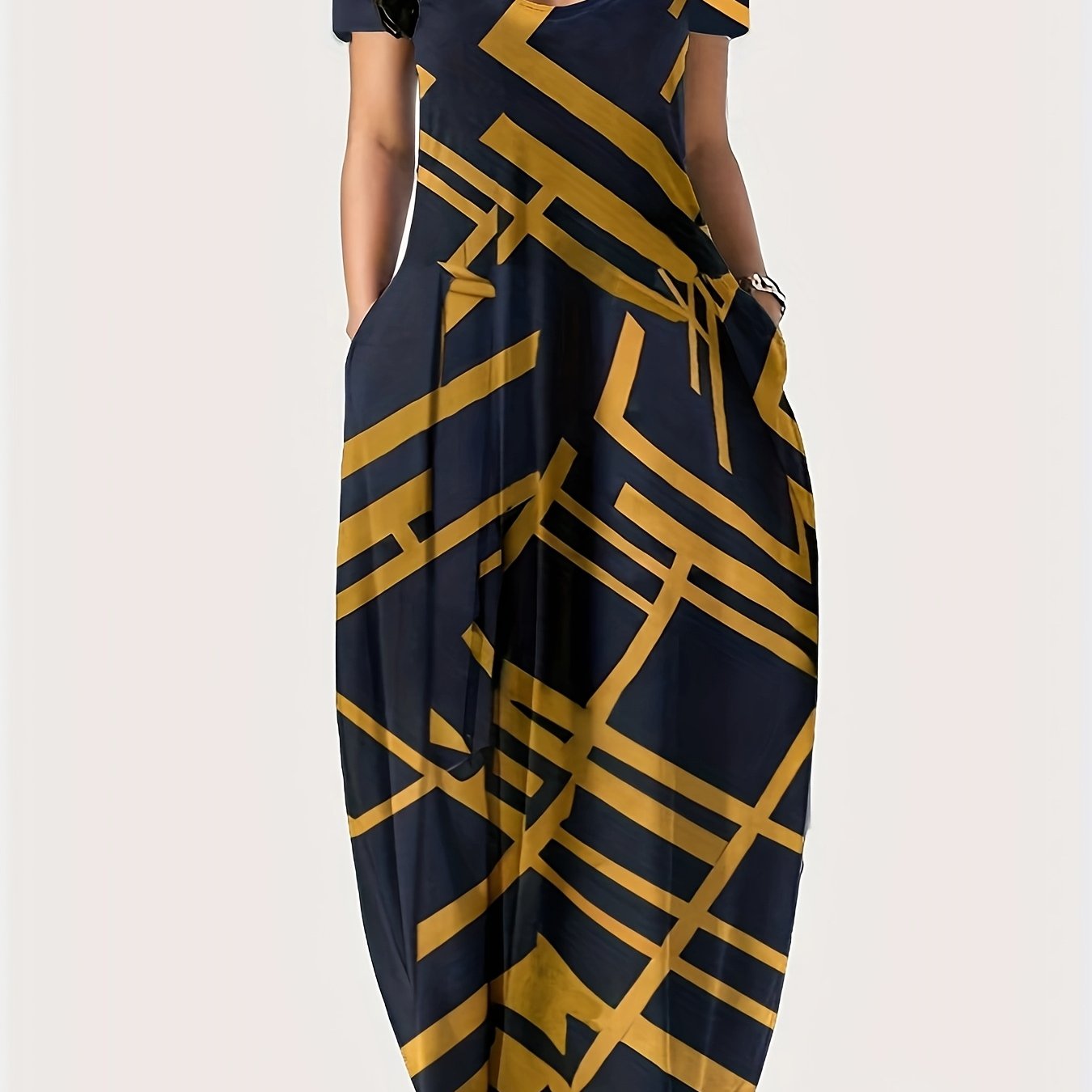 [1pc Plus Size Geometric Print Maxi Dress] 1pc Plus Size Geometric Print Maxi Dress, Stretchy Polyester Knit, Round Neck, Short Sleeve, Casual Loose Fit with Pockets, All-Season Versatile Style