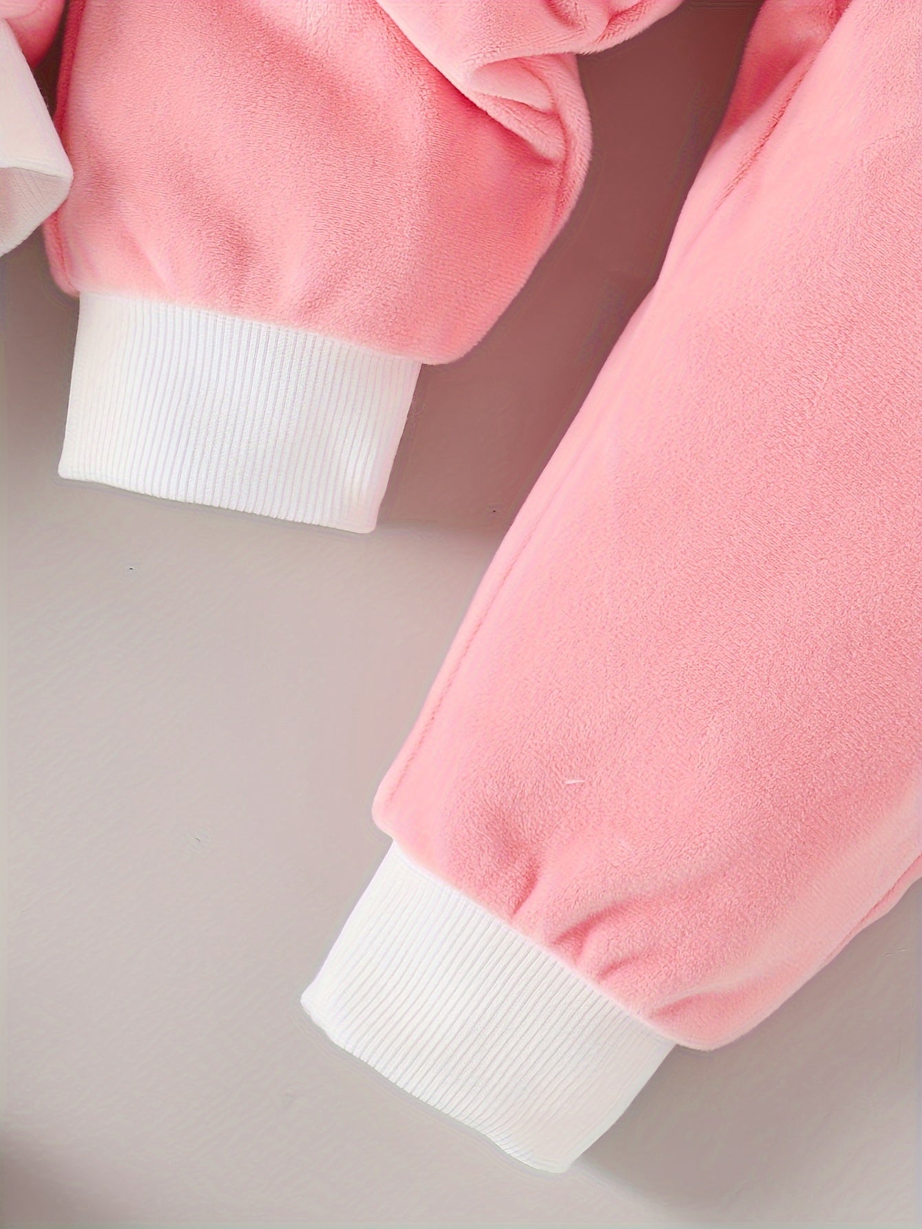 Baby Girl's 3-piece Outdoor Set With Long Sleeve Sweatshirt + Trousers + Hooded Coat Vest, Cute Rabbit Embroidery Design, Autumn And Winter Suit