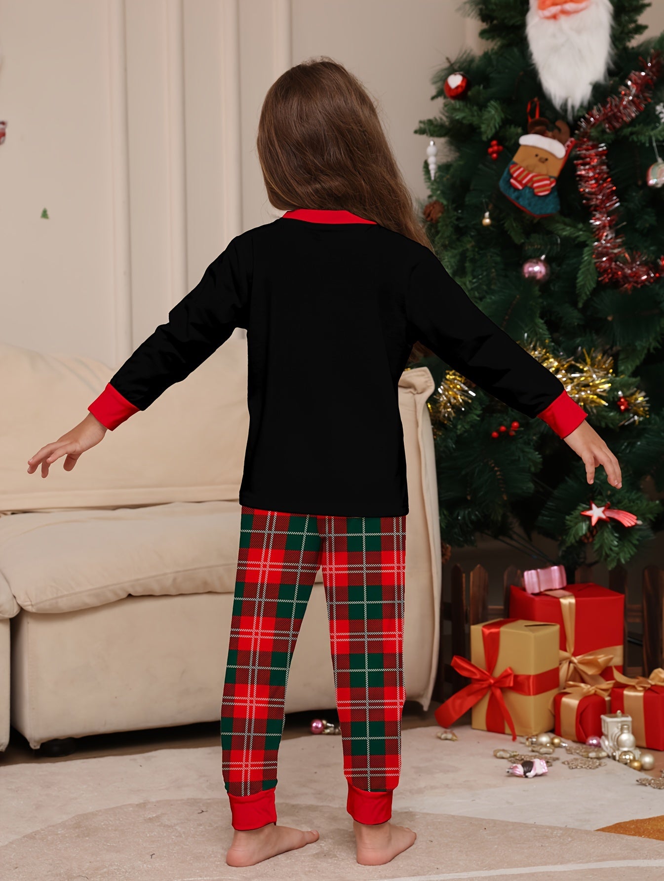 Cozy Youngsters' Christmas Pajama Set - Flame Retardant, Santa Hat & Mini Print, Long Sleeve Black Top with Red Plaid Pants, Cozy Loose Fit for Fall/Winter