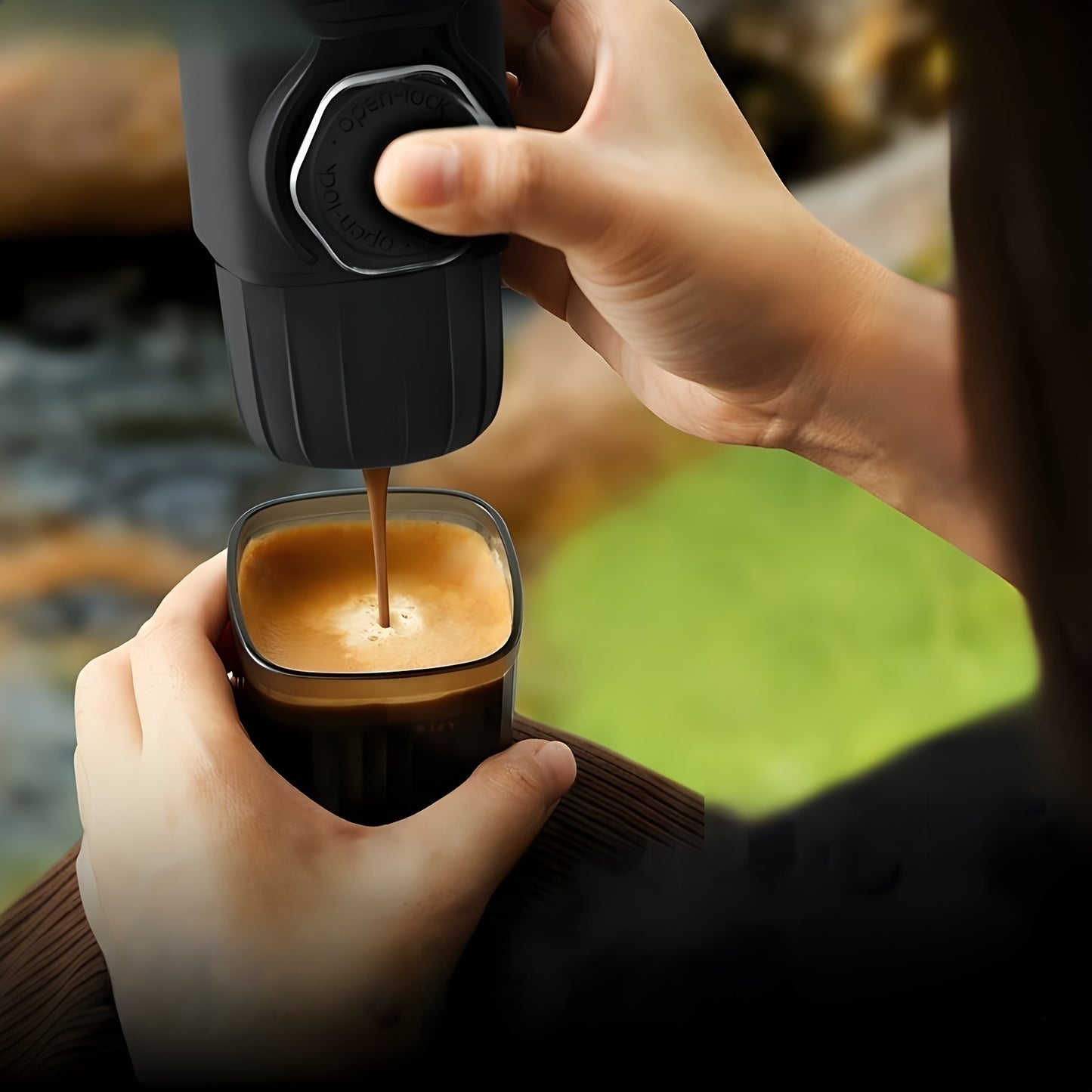 A Portable Coffee Maker with Rich Cream, a Two-In-One Machine for Capsules And Coffee Grounds, Requires No Electricity, Is Compact And Lightweight, Perfect for Travel, Cars, Desks, And Home Use, Making It a Practical Holiday