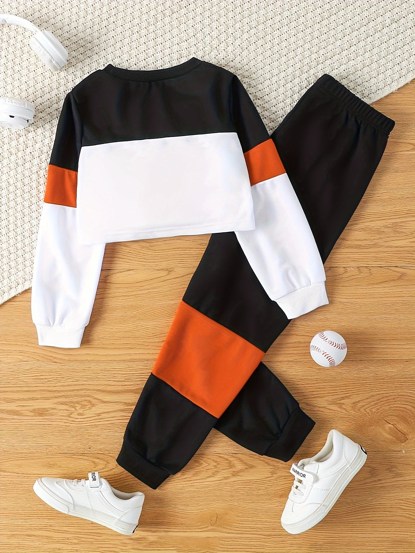 Youngsters's Spring and Autumn Style Letter Print Round Neck Short Long Sleeve Top and Color-Matching Spliced Long Pants Casual Two-Piece Set, Perfect for Outdoor