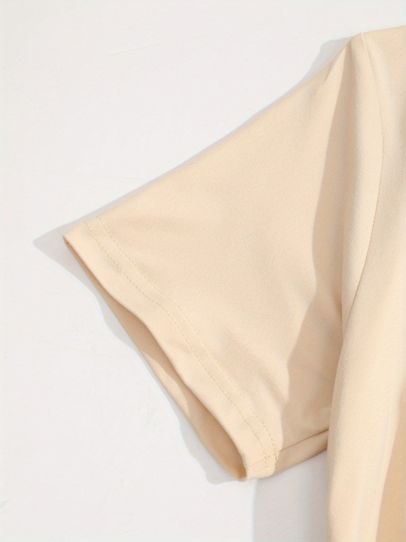 2pcs Women'S Plus Size Casual Outfit - Heart Print Short Sleeve T-Shirt & Pocketed Shorts, Stretchy Waistband, Crew Neck, Soft Fabric, Perfect for Spring/Summer