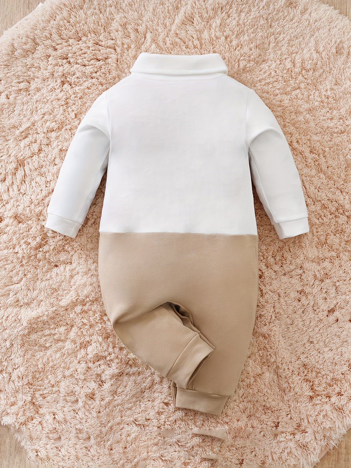 Body de algodón para caballero con decoración de pajarita para bebé, mono cómodo de manga larga, ropa para bebé niño para interior y exterior.