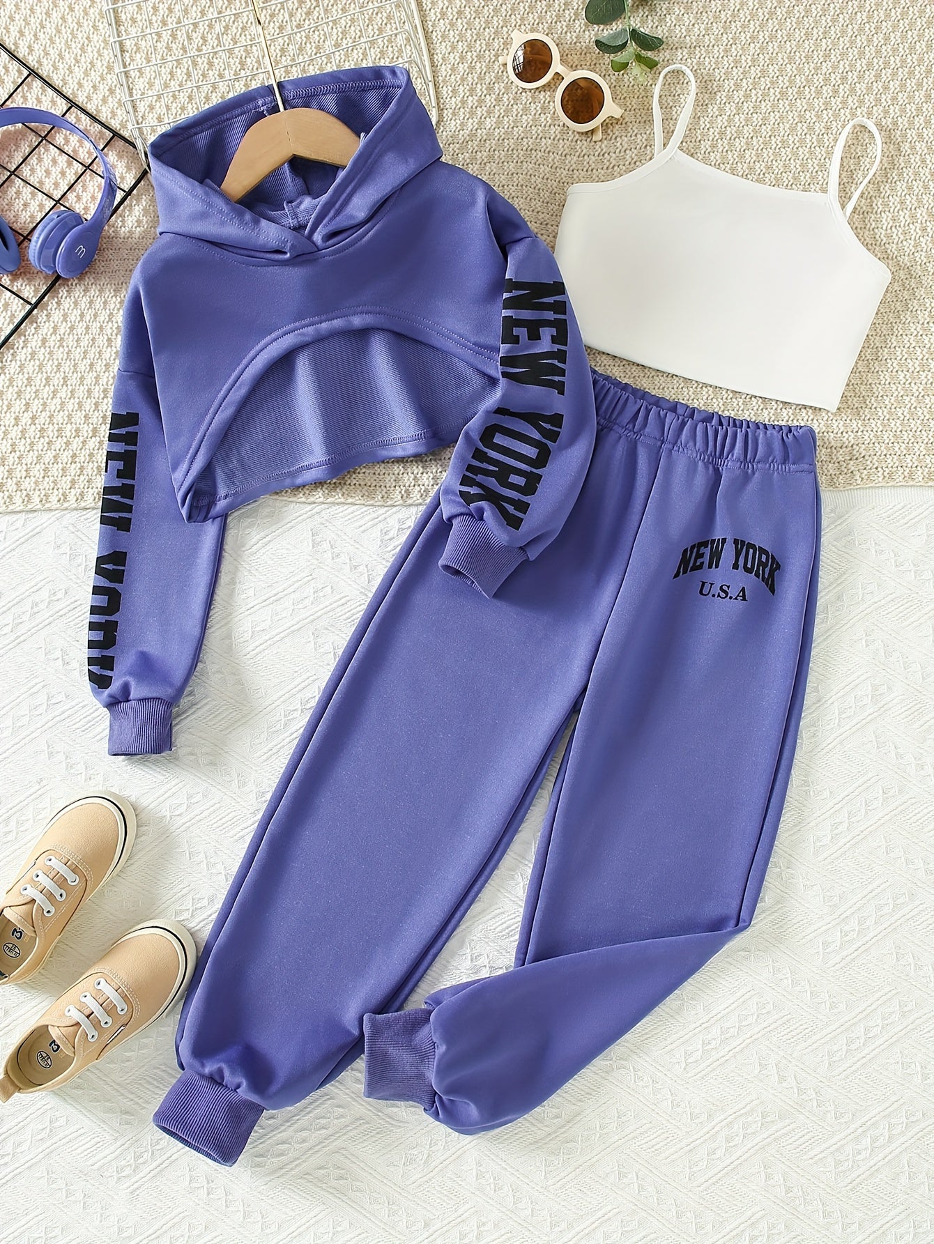 Girls' 3pcs Fashion Outfit, Short Hoodie and Tank Top with Athletic Pants Set, New York Print Casual Long Sleeve Top, Kids Spring/Summer/Autumn/Winter Clothing, Knitted Fabric, Stretchy, Letter Pattern, Regular Fit, Polyester