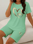 2pcs Women'S Plus Size Casual Outfit - Heart Print Short Sleeve T-Shirt & Pocketed Shorts, Stretchy Waistband, Crew Neck, Soft Fabric, Perfect for Spring/Summer