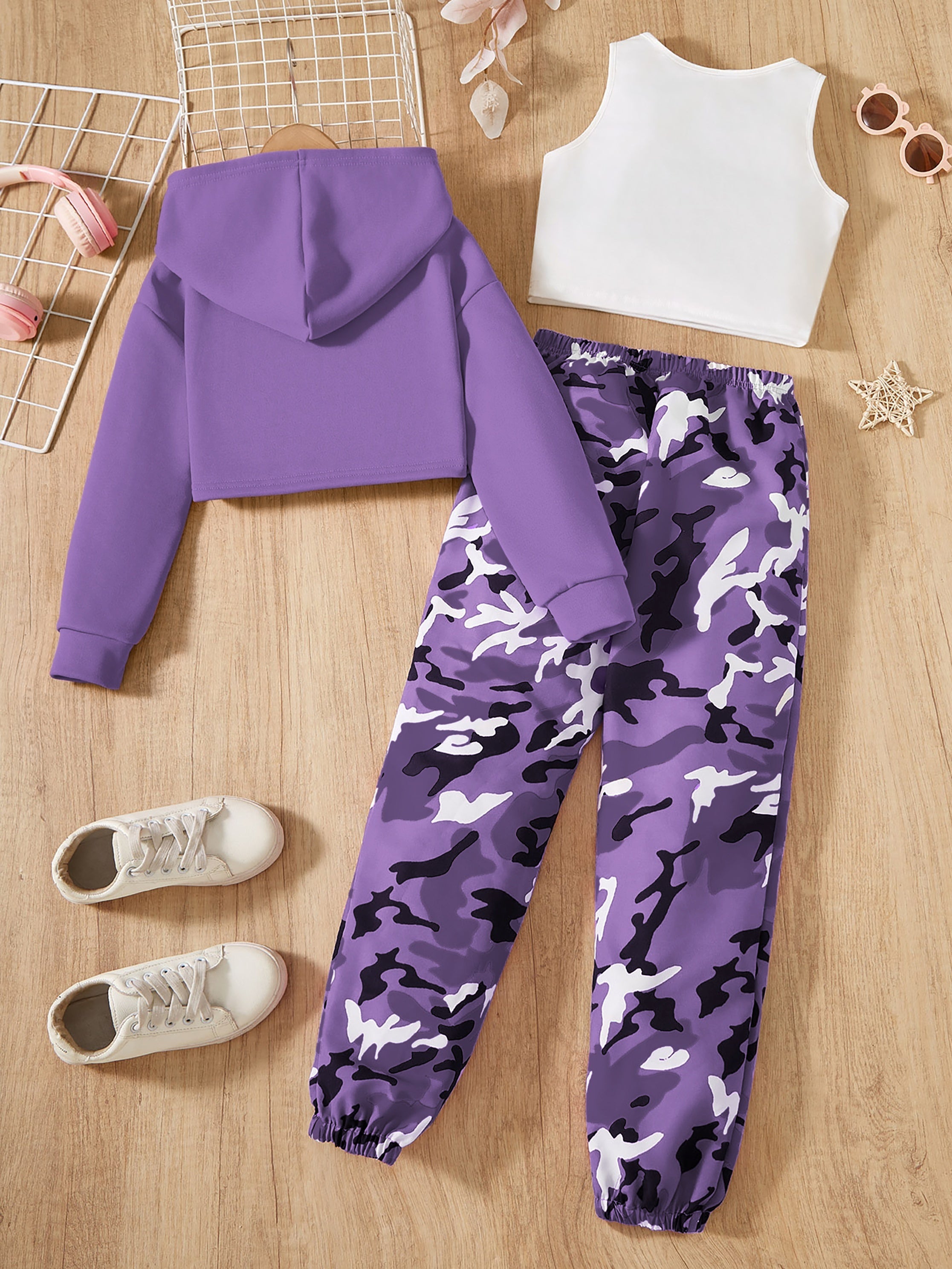 Girls' 3pcs Trendy Outfit Set: Hooded Crop Top, Letter Print Vest &amp; Camo Joggers - Machine Washable Polyester Blend for Fall/Winter, Perfect for Outdoor