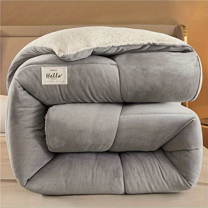 Reversible Plaid Comforter - Contemporary All-Season Quilted Duvet Insert with Box Stitch, Ultra Soft Milk Velvet Fabric, Medium Weight Polyester Fill, Machine Washable, Multipurpose - Available in 9 Sizes, Christmas Present