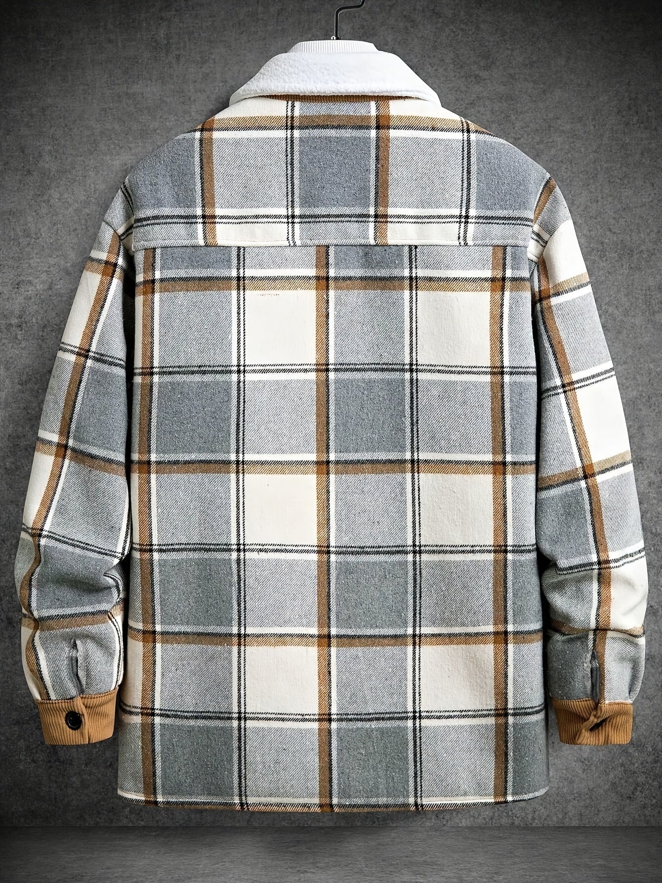 1pc Men'S Casual Plaid Fleece Jacket, Thickened Outerwear with Button Closure, Polyester Fabric, Non-Stretch, Regular Fit, Autumn/Winter Season, Solid Color Pocket Detail