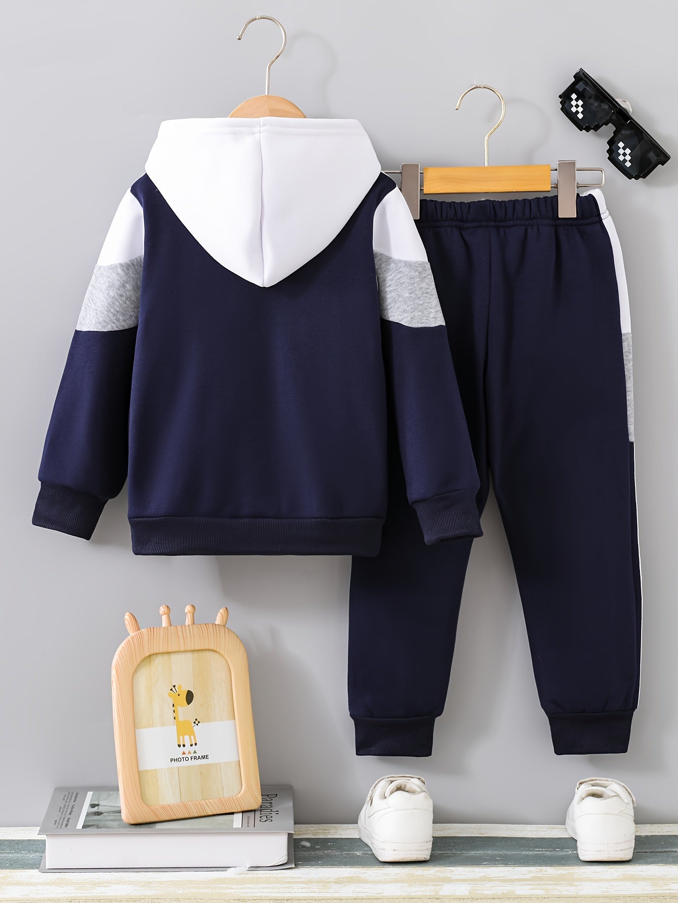 3 Sets Boy's Color Clash Outfit, Hoodie & Sweatpants Set, Casual Long Sleeve Top, Kid's Clothes for Spring Fall Winter, Perfect for Outdoor