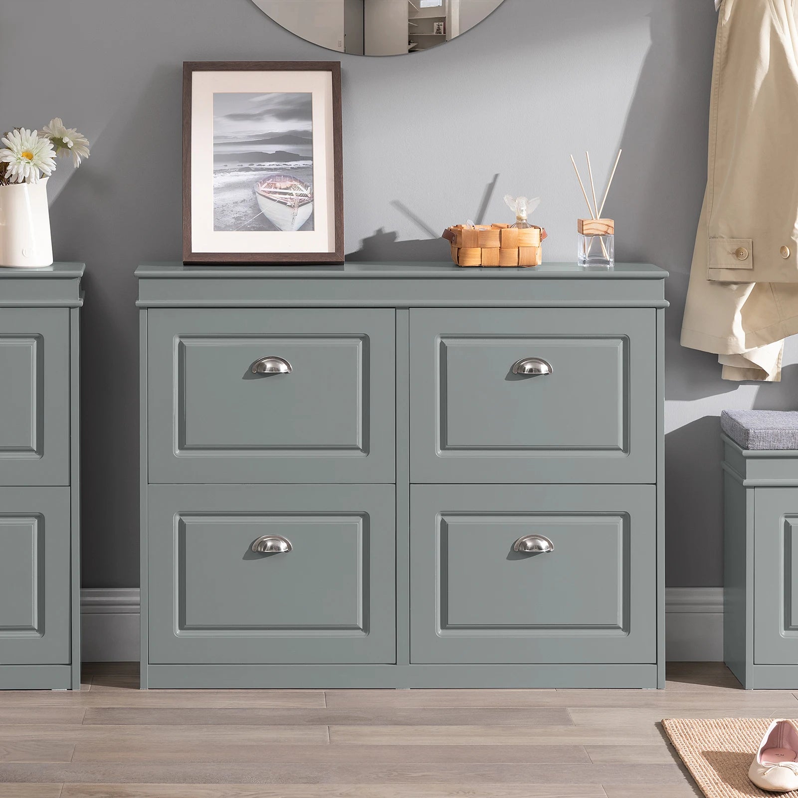SoBuy FSR79 Shoe cabinet with 4 flap shoe rack shoe dump truck with 8 shelf surfaces Shoe chest of drawers Shoe shelf
