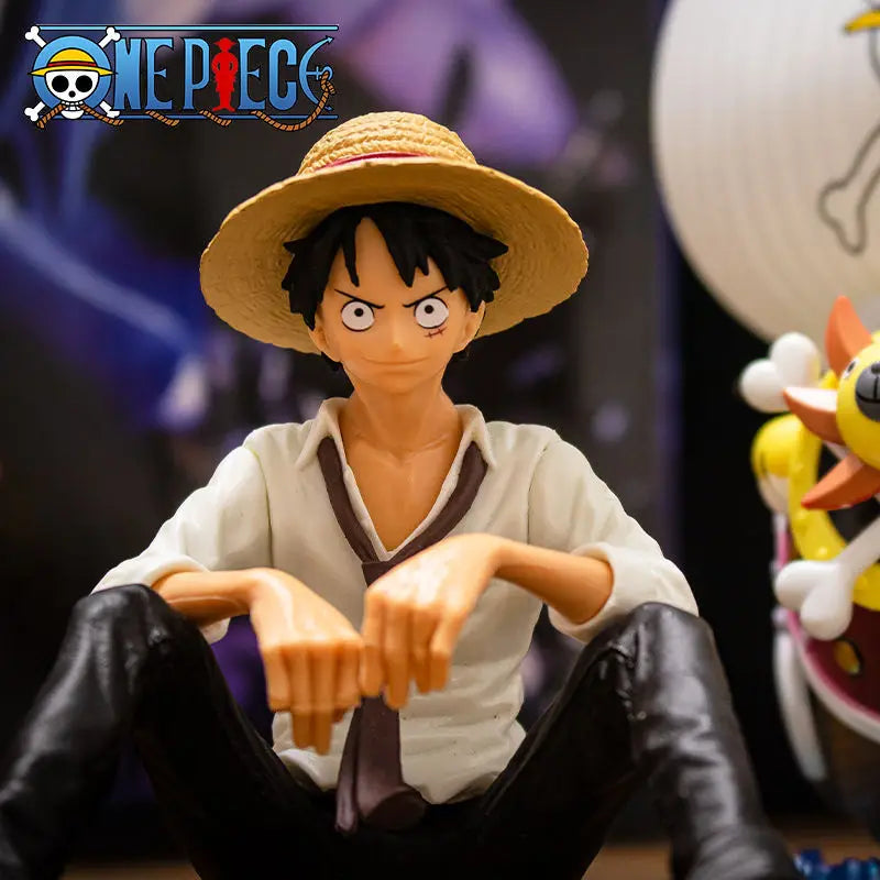 Anime Luffy Posição Sentada Action Figure, Modelo PVC, Coleção Estátua, Boneca Estatueta, Brinquedo para Presente de Aniversário, 12cm, 1 Pc