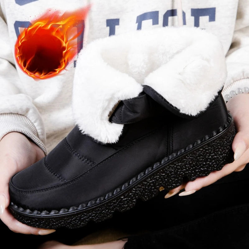 Botas de neve impermeáveis antiderrapantes para mulheres, sapatos de plataforma, tornozelo quente, sapatos acolchoados de algodão, inverno