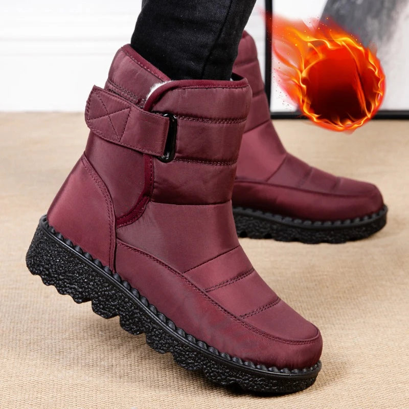 Botas de neve impermeáveis antiderrapantes para mulheres, sapatos de plataforma, tornozelo quente, sapatos acolchoados de algodão, inverno