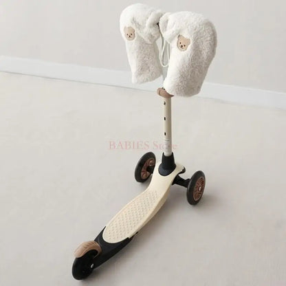 C9gb à prova bebê scooter mão muff bordado urso luvas quentes elegante padrão urso luvas mão para o bebê scooter