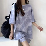 Camiseta e shorts de tintura de gravata de 2 peças para mulheres, manga curta solta, perna larga, roupa esportiva para estudantes, terno da moda coreana