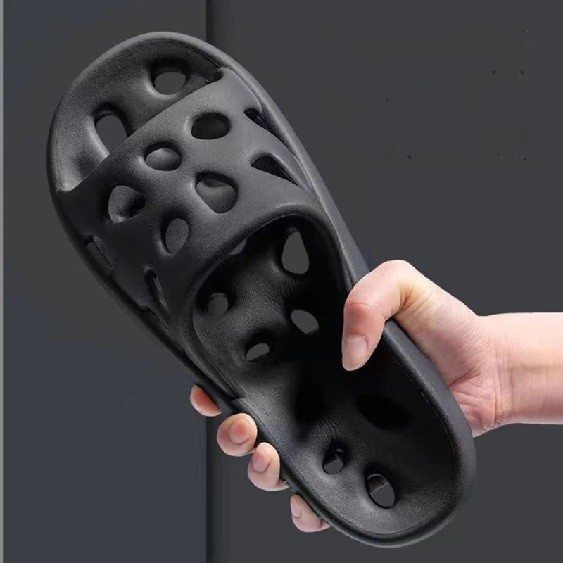 Bathroom Shower Slippers for Men and Women, Hollow Slides, Eva Shoes, Soft Non-Slip Slippers, Pair of Indoor and Outdoor Sandals, Summer 