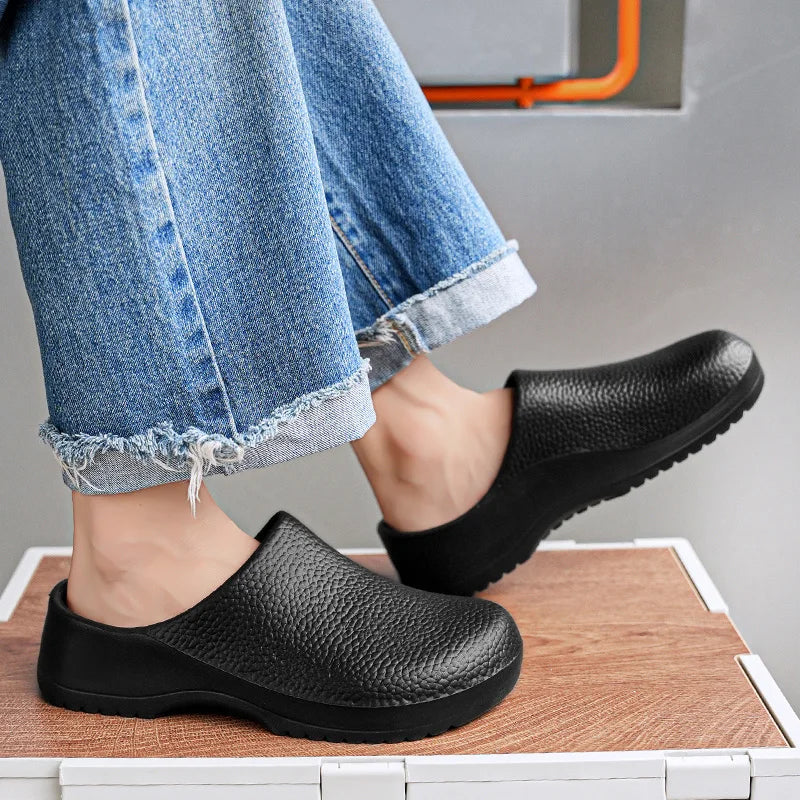 Waterproof Clog Slippers for Men and Women Couples Chef Shoes Comfortable Sandal Pet Workers Outdoor Fishing 