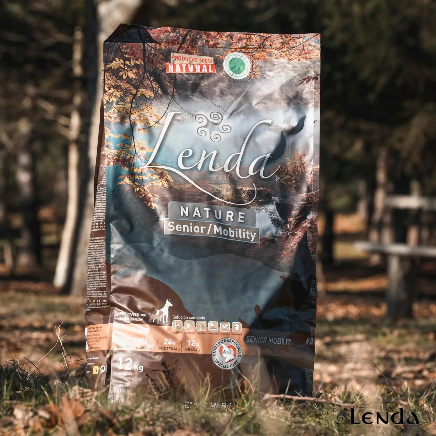 Lenda Senior Mobility 12 kg - Natural Dog Food for Senior Dogs, Rich in Turkey with Joint Support Ingredients like Glucosamine and Chondroitin, Promotes Healthy Weight Control and Digestive Health.