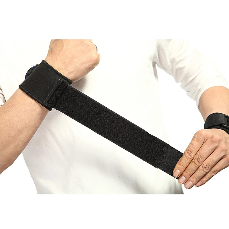 Adjustable Sport Wristbands Wrist Support Bracers For Basketball Volleyball Gym Sports Wrist Protector Breathable Wrap Strap