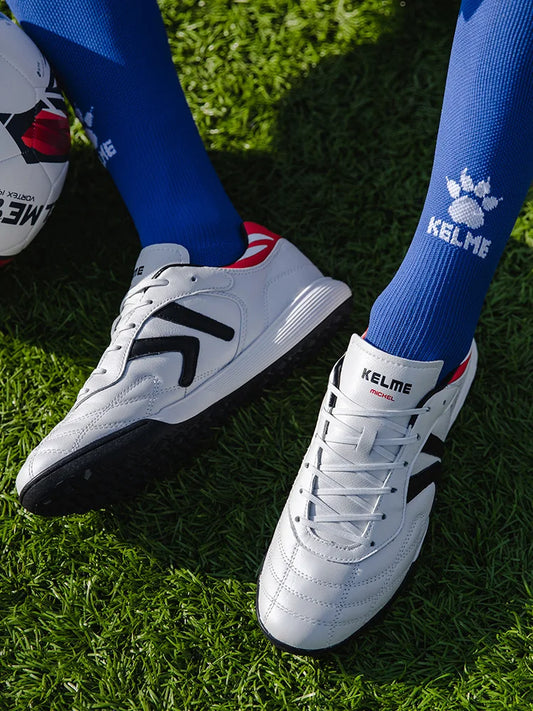 Botas de fútbol KELME TF, botines de piel de becerro, zapatillas de entrenamiento originales para fútbol sala profesional ZX80011017