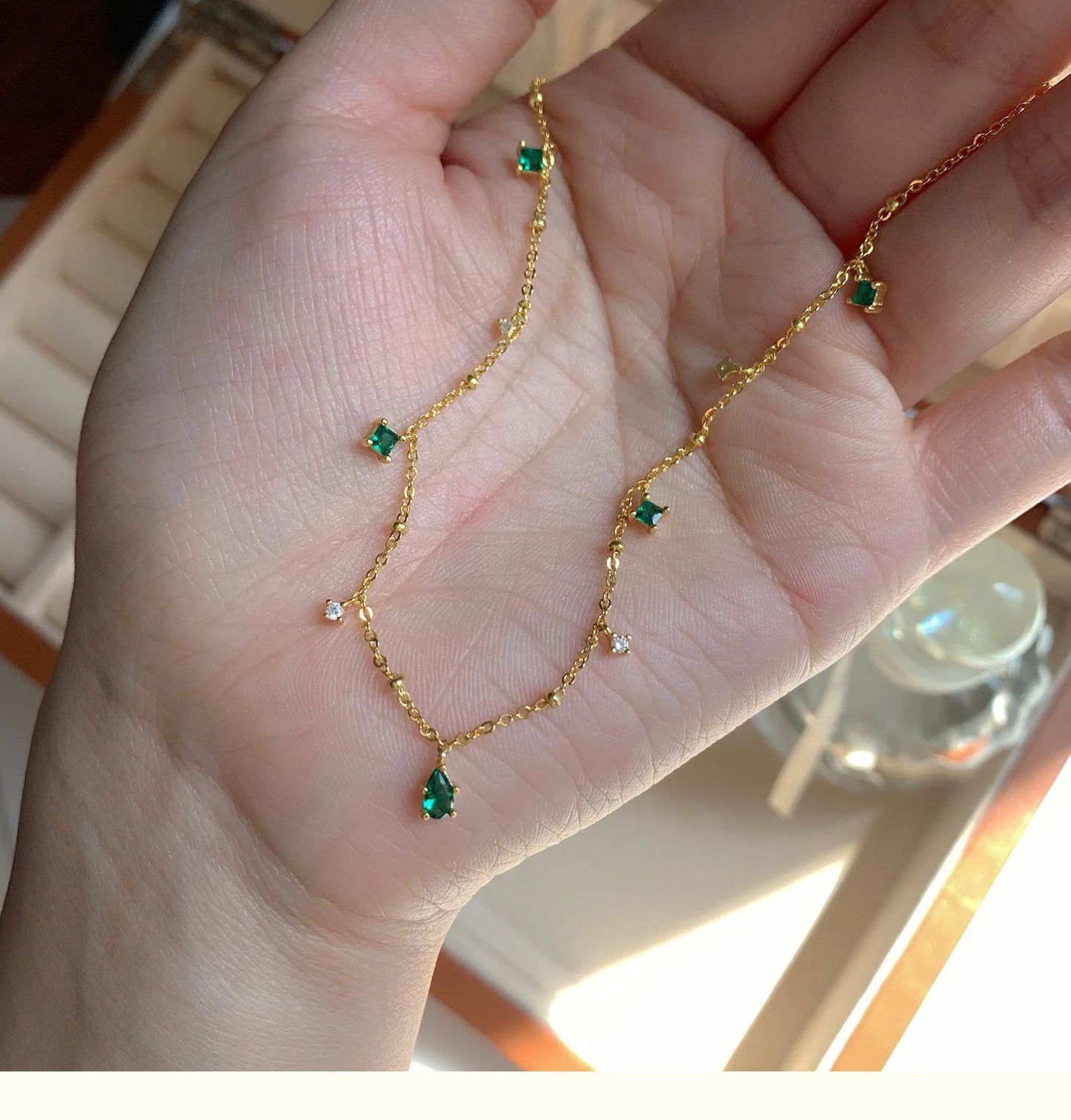 Exquisite Green Zircon Clavicle Chain Necklace Choker Necklace for Women Gifts Jewelry Vintage Design Necklace Wholesale