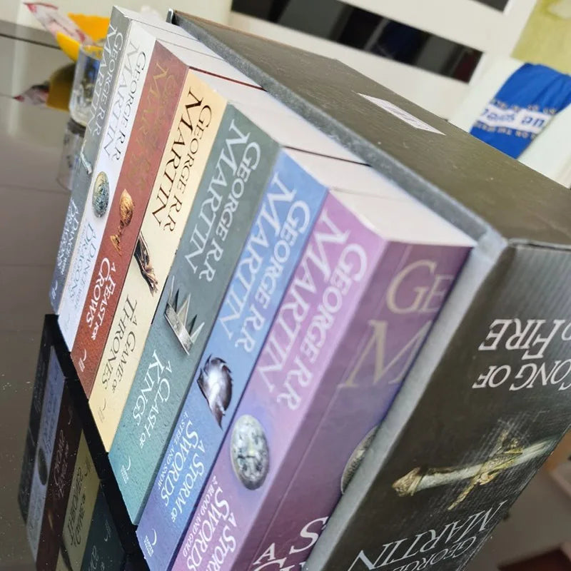 7 original English novels and books by masters of European and American fantasy novels