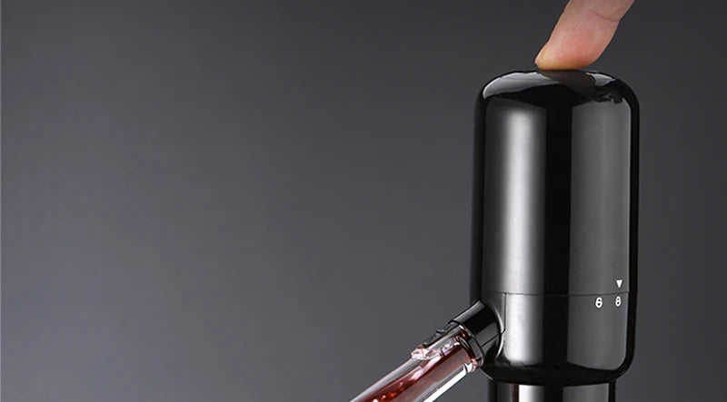 Decantador eléctrico USB Decantador eléctrico inteligente de vino tinto Decantador eléctrico neumático fácil de limpiar Dispensador de vino creativo