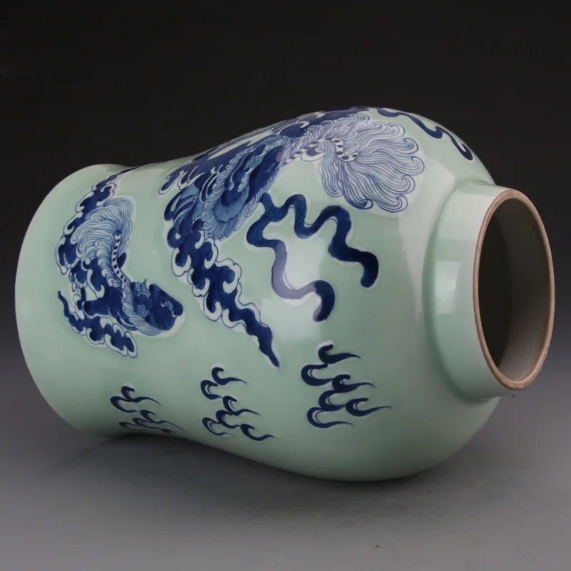 Antique Bean Green Glaze Blue And White Ginger jar Flowers Jingdezhen Crafts lion pattern ceramic temple jar vase